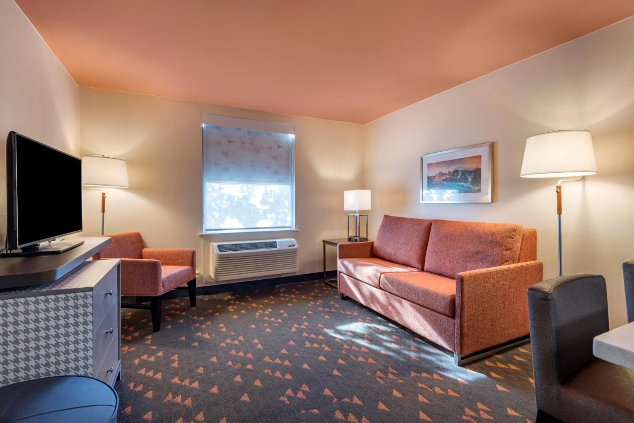 Holiday Inn Bangor By Ihg Екстер'єр фото