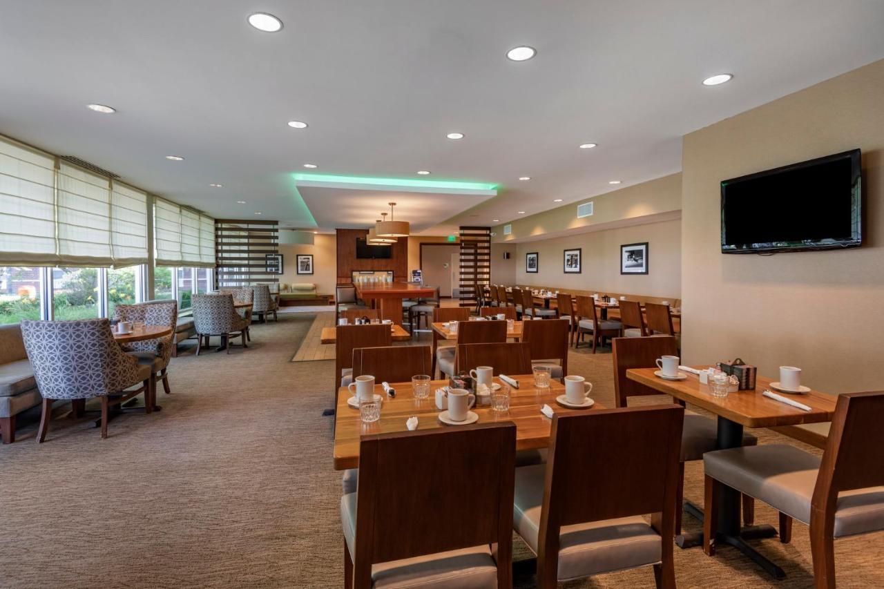 Holiday Inn Bangor By Ihg Екстер'єр фото