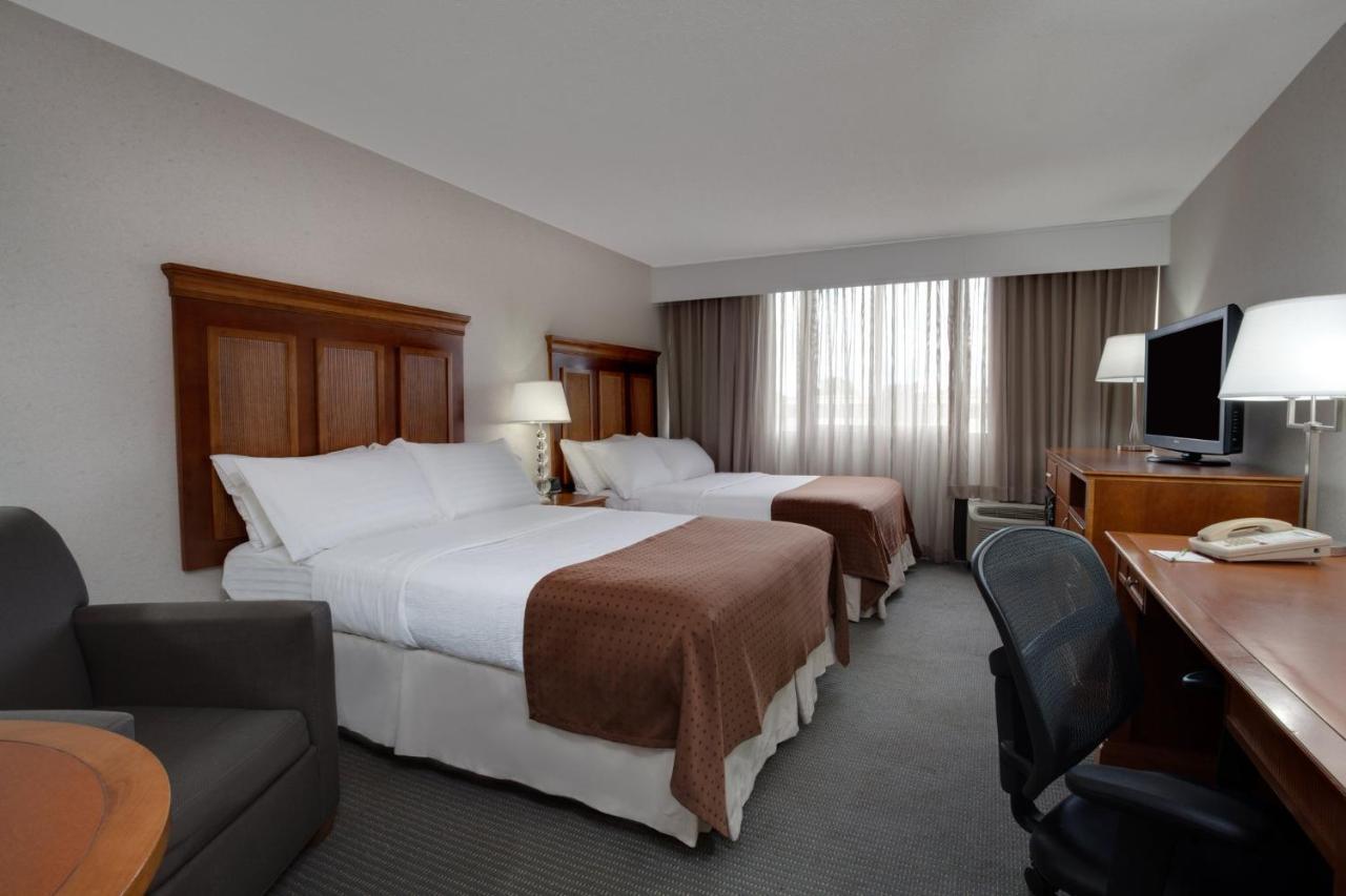 Holiday Inn Bangor By Ihg Екстер'єр фото
